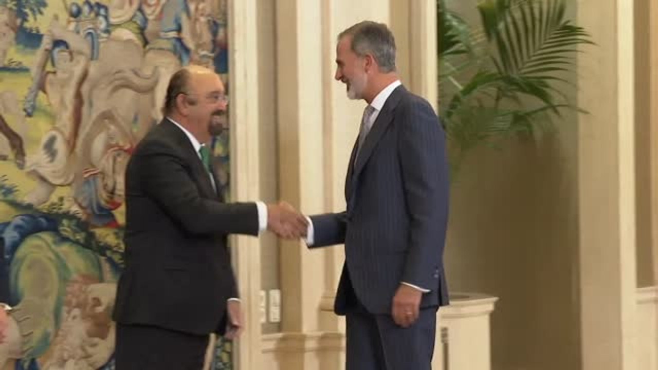 Felipe VI recibe en Zarzuela a Carlos Alcaraz