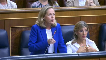 La ministra de Hacienda no descarta un nuevo gravamen para "las grandes fortunas"