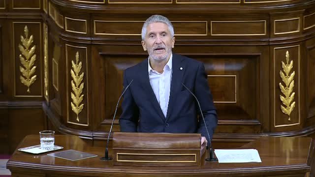 Marlaska defiende la actuación oportuna y proporcionada de los agentes españoles durante la avalancha de Melilla