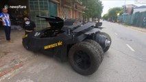 Des étudiants vietnamiens ont construit une Batmobile plus vraie que nature