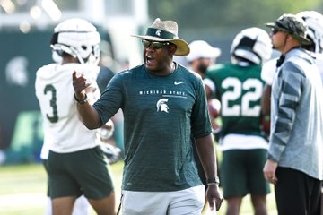 NCAAF Week 4 Preview: How Should You Bet Minnesota (-3) Vs. Michigan St.?