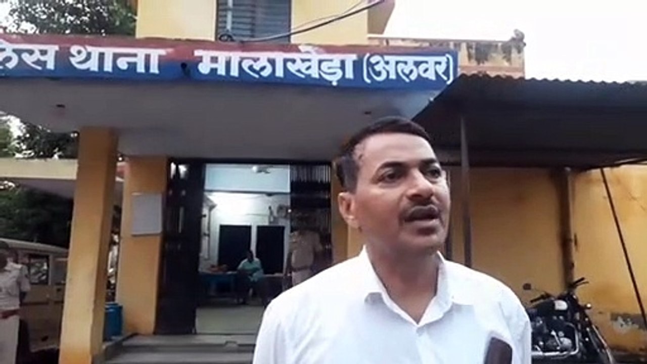 अलवर के मालाखेड़ा में एसीबी ने चिकित्सक और उसके...