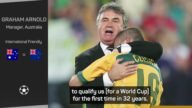 Hiddink assists Arnold in Australia return