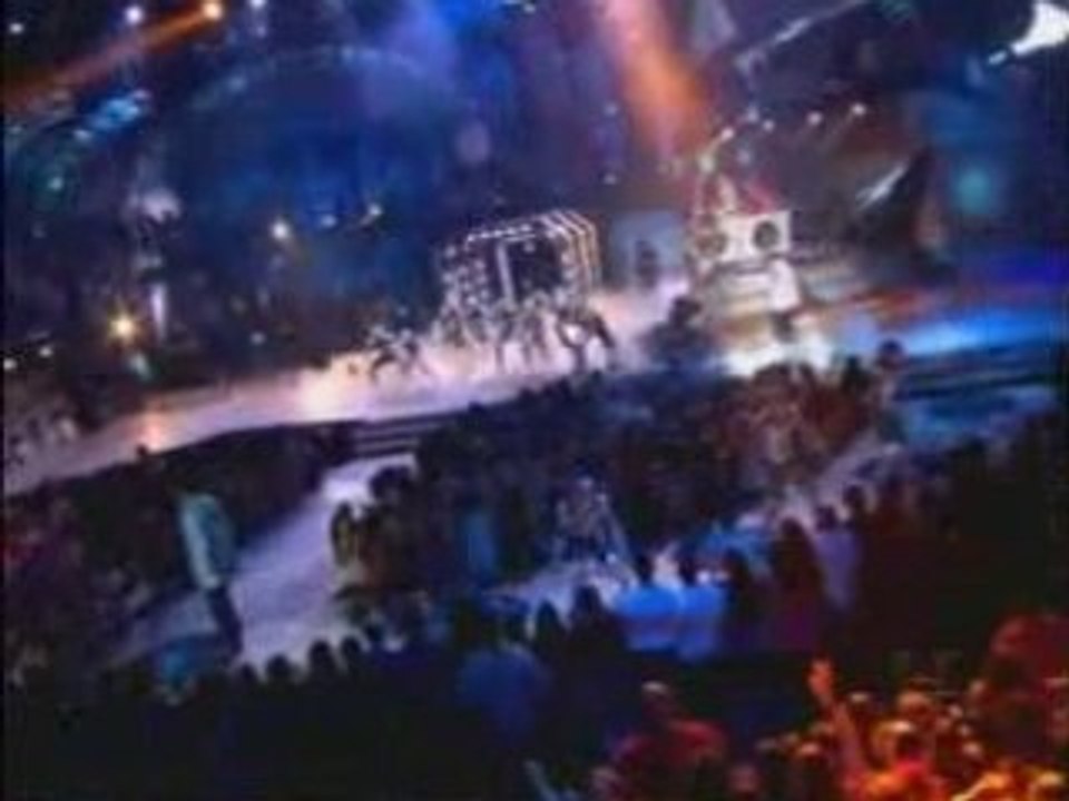 Daddy Yankee - Impacto & Ella Me Levanto