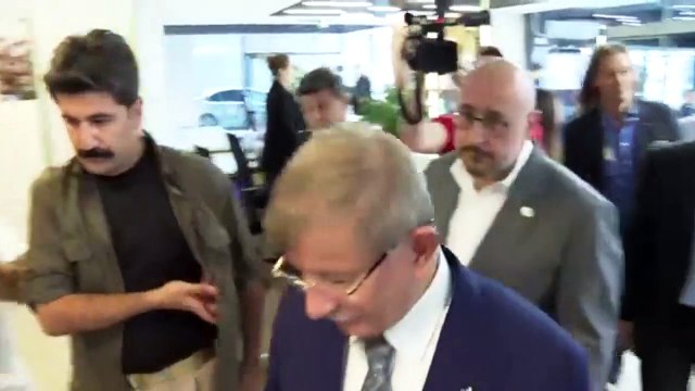 Ahmet Davutoğlu’ndan Meral Akşener’e ziyaret