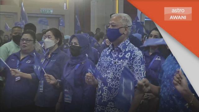 PRU15 | BN lancar jentera wanita, bahang semakin terasa