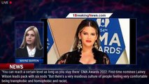 Maren Morris says she doesn't feel 'comfortable' going to CMAs after calling out transphobia - 1brea