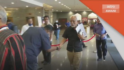 Politik | Pimpinan UMNO mula tiba di Menara Dato' Onn