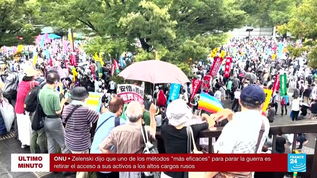 Japón: un hombre intentó inmolarse en protesta por los funerales de Shinzo Abe