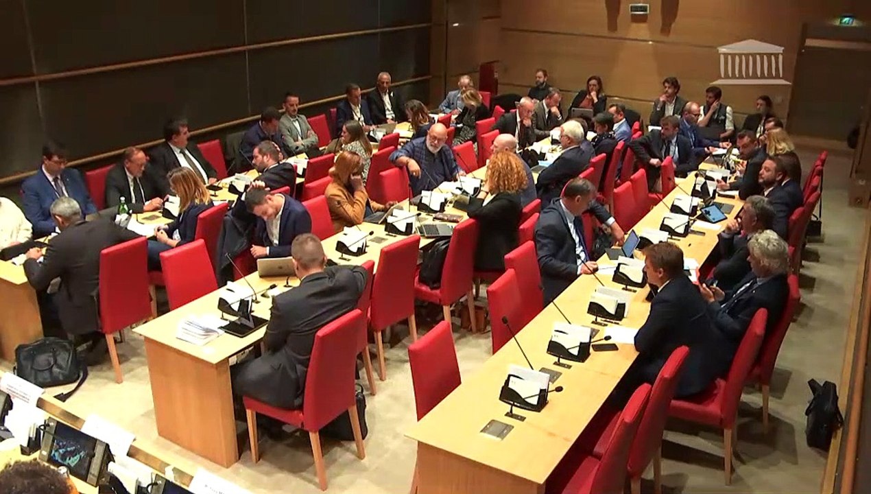 Commission du développement durable : Audition de Mme Zélie Victor, responsable « transition énergétique » du Réseau Action Climat, et de M. Yves Marignac, porte-parole de l’association négaWatt, sur la sobriété énergétique  - Mercredi 21 septembre 2022