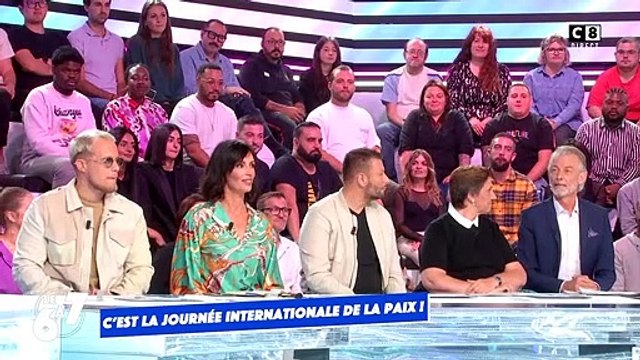 Tout le monde m'avait lâchée , Delphine Wespiser en colère, elle règle ses comptes avec les chroniqueurs dans TPMP