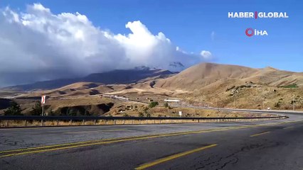 Erciyes'e yılın ilk kar yağışı düştü: Ortaya eşsiz bir manzara çıktı