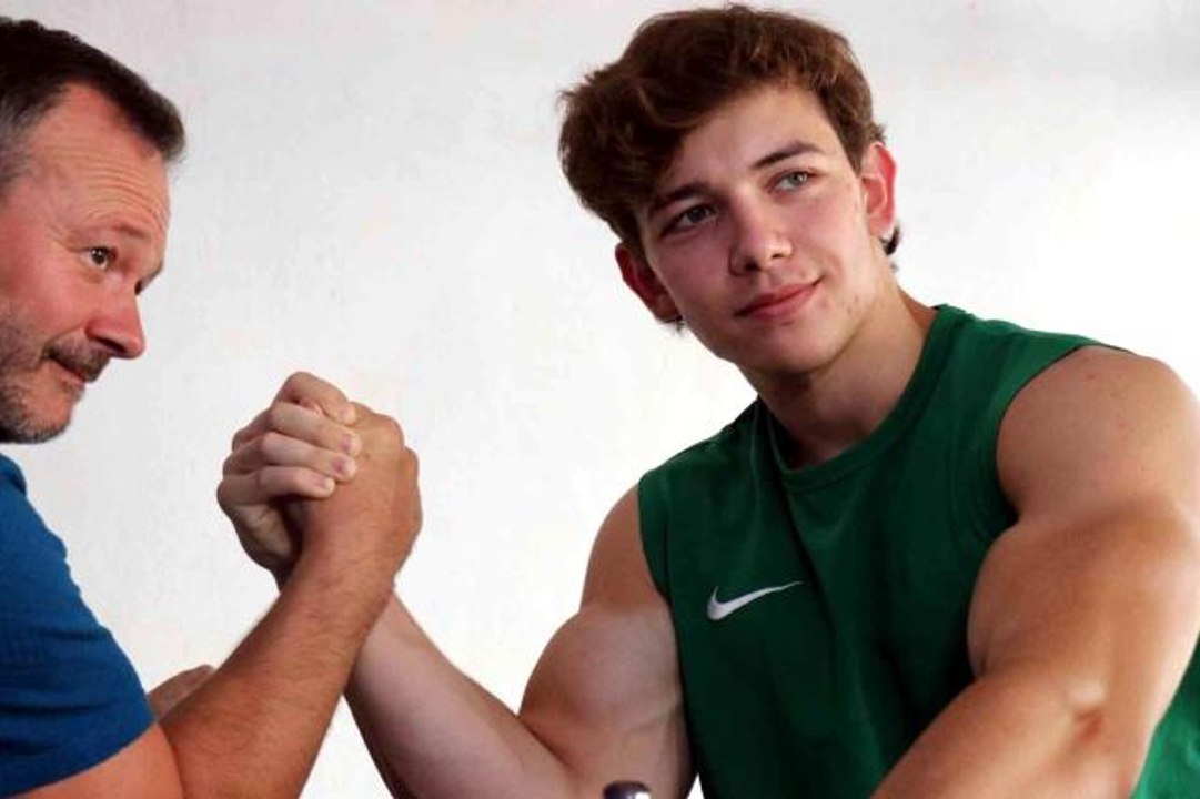 Akif Can Filiz, Dünya Bilek Güreşi Şampiyonası'nda iki kolda Türkiye'yi temsil edecek