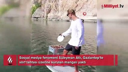 Sörf tahtası üzerinde mangal
