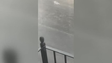 Скачать видео: Las tormentas causan estragos en buena parte del centro y toda la mitad sur de la península