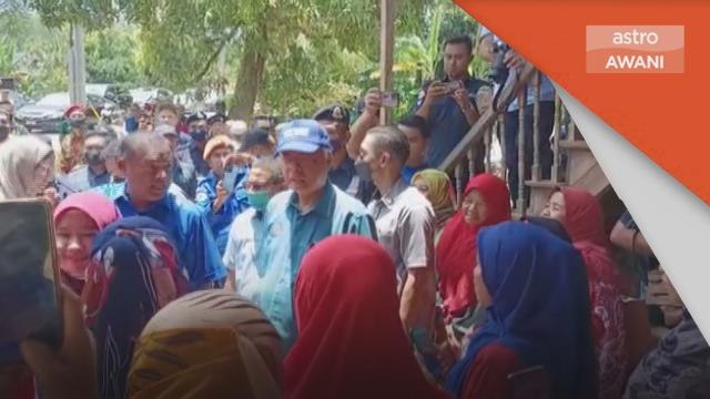 Banjir Baling | PM adakan lawatan pasca banjir di Kampung Iboi