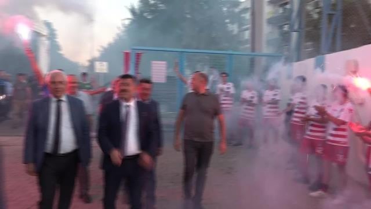 Son dakika haberleri... Veli Ağbaba ve Başkan Selvitopu, Amatör Sporcularla Buluştu. Ağbaba: "Eminim Aranızdan Yeni Mustafa Denizli'ler Çıkacaktır"