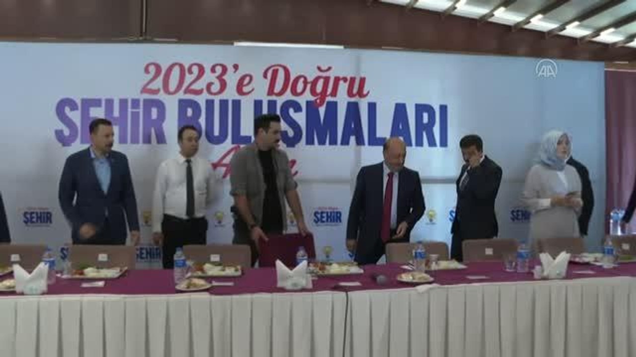 Bakan Bilgin: "(Staj girişlerinin SGK girişi olarak sayılması) Bir çalışma yaptırıyorum"