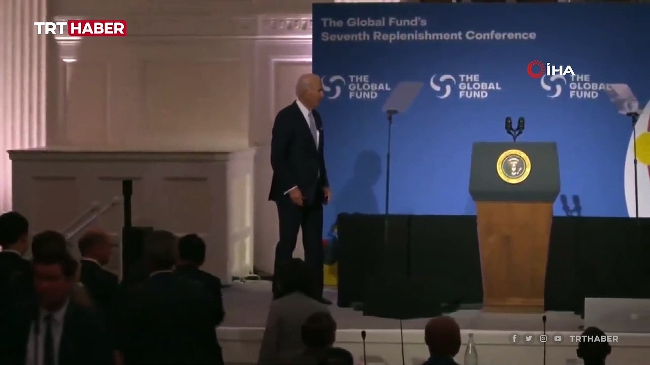 Biden'ın sahnedeki hareketleri sosyal medyada gündem oldu