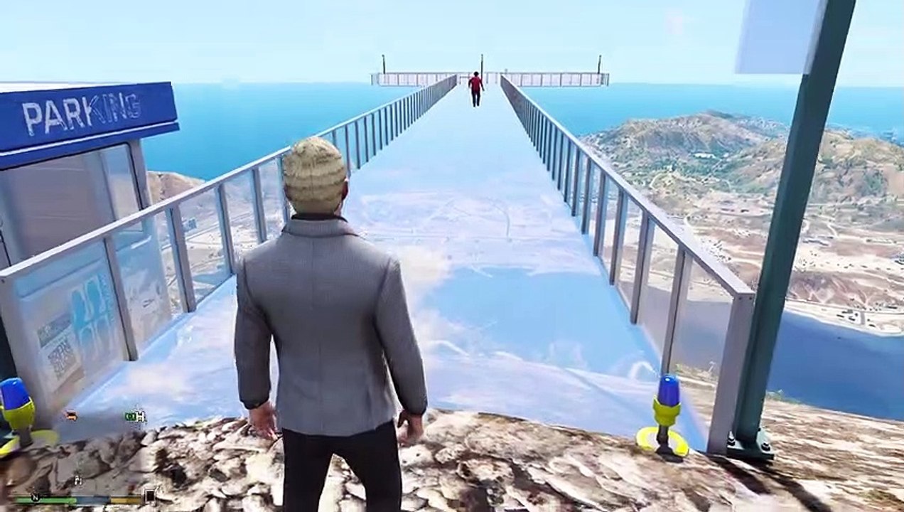 【GTA5】ガラス張りの展望台がヤバすぎる！全部がガラスで出来たスケスケの橋と展望台！トレバーが壊れるか実験してみた！戦車やスポーツカーで乗り込んでみた！【ほぅ】