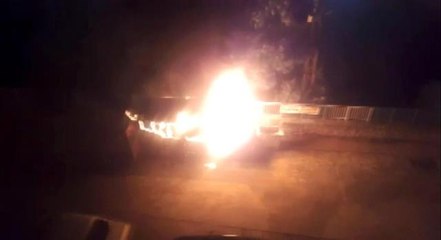 Konya 3. sayfa: Konya'da park halindeki minibüs alev alev yandı