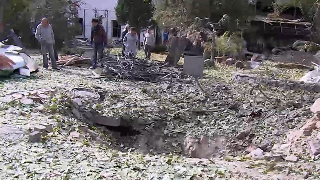 بعد تعرضها للقصف.. كاميرا الجزيرة ترصد الأوضاع في مدينة ميكولايف