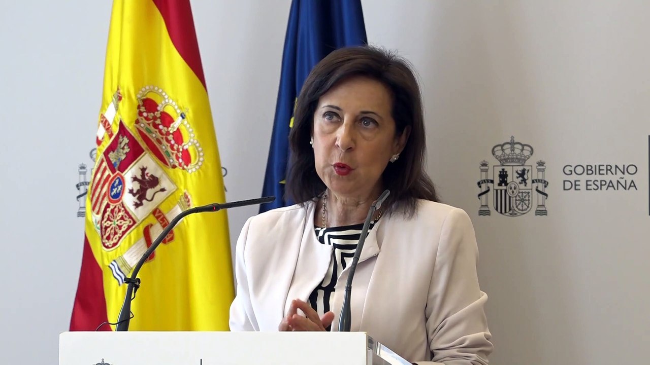 La ministra de Defensa se suma a las respuestas a Putin: "No aceptamos amenazas"