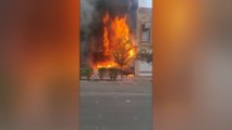 احتجاجات متواصلة في إيران تنديدا بمقتل مهسا.. وصور خامنئي وسط النيران