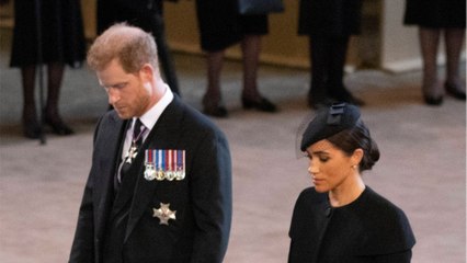GALA VIDEO - Meghan Markle et Harry maltraités : une cousine de Charles III balance