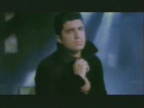 Özcan Deniz - Yarali ( Mahsun kırmızıgül Bestesi )