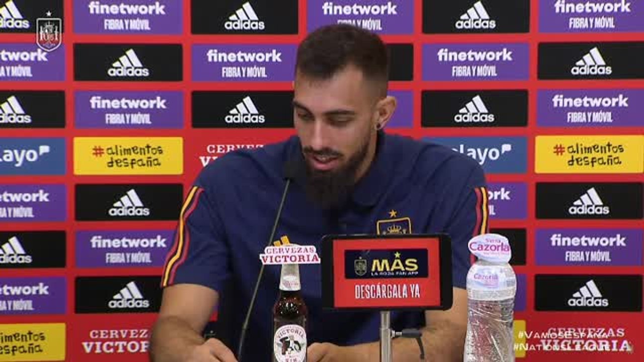 Borja Iglesias: "Mis primeros días están superando mis expectativas"