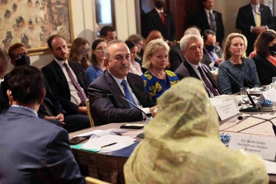 Dışişleri Bakanı Çavuşoğlu: Rohingalar modern zamanlarda gördüğümüz en büyük trajedilerden birini yaşıyor Myanmar'daki askeri darbe Bangladeş'teki...