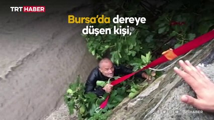 Debisi yükselen derede mahsur kaldı