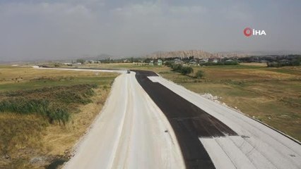 Van haberi | Van'ın sahil yolu asfaltlanıyor