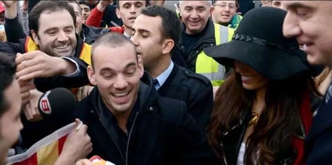 Galatasaray'dan Sneijder paylaşımı: Alt tarafı bir kere gülmüştü...