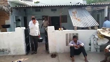 Murder and sucide : हत्या के लिए पुत्र को लेकर ननिहाल से लेकर आया था पिता