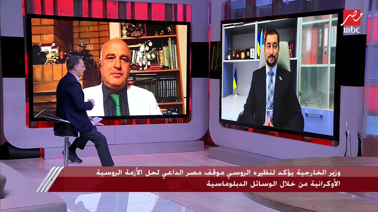 د. محمود الأفندي الأستاذ في الأكاديمية الروسية:...