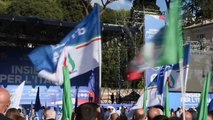İtalya'da sağ ittifak, seçimlerden önceki son mitingini Roma'da yaptı