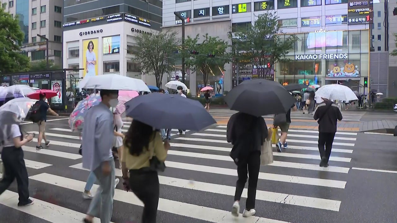 [날씨] 중서부 한때 요란한 가을비...주말 전국 쾌청 / YTN