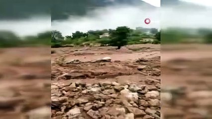 Adana’da şiddetli sağanak heyelana neden oldu