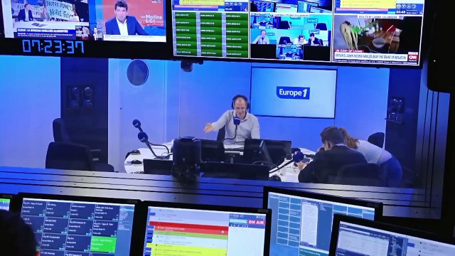 1998 : la techno parade parrainée par Jack Lang