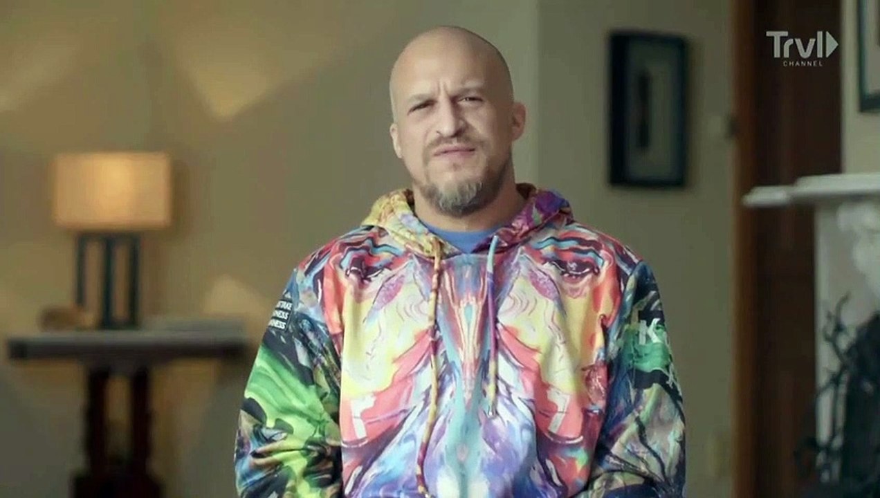 Eli Roth Presents: My Possessed Pet Trailer OV