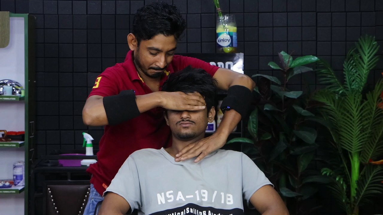 Upper Body Oil Massage By Indian Barber - Deep Tissue Body Massage