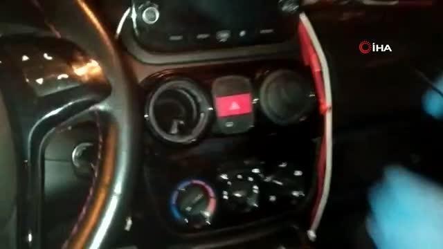 Elazığ haber... Elazığ'da bir araçta yapılan aramada uyuşturucu madde ele geçirildi