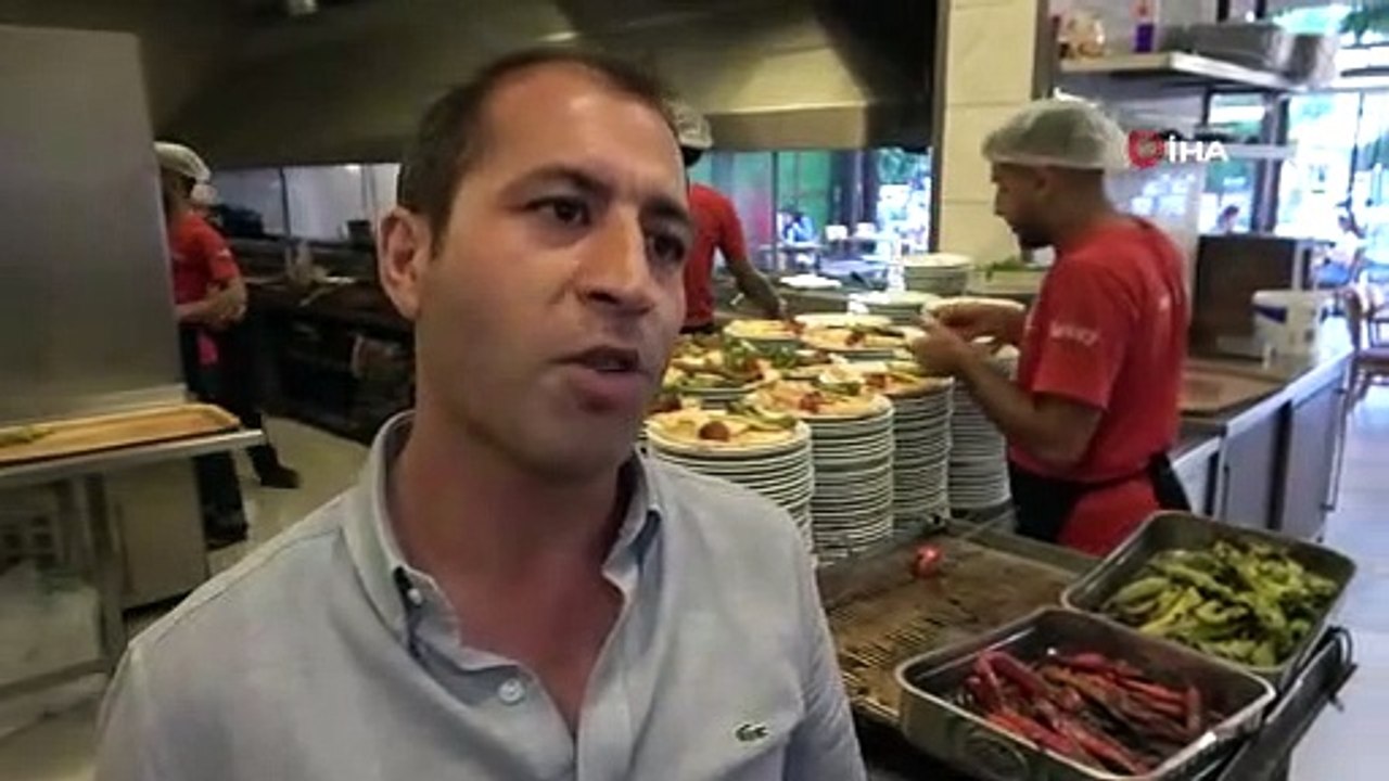 “En sevdiğim yemek kebap" diyen Haaland’a Adana’dan kebap
