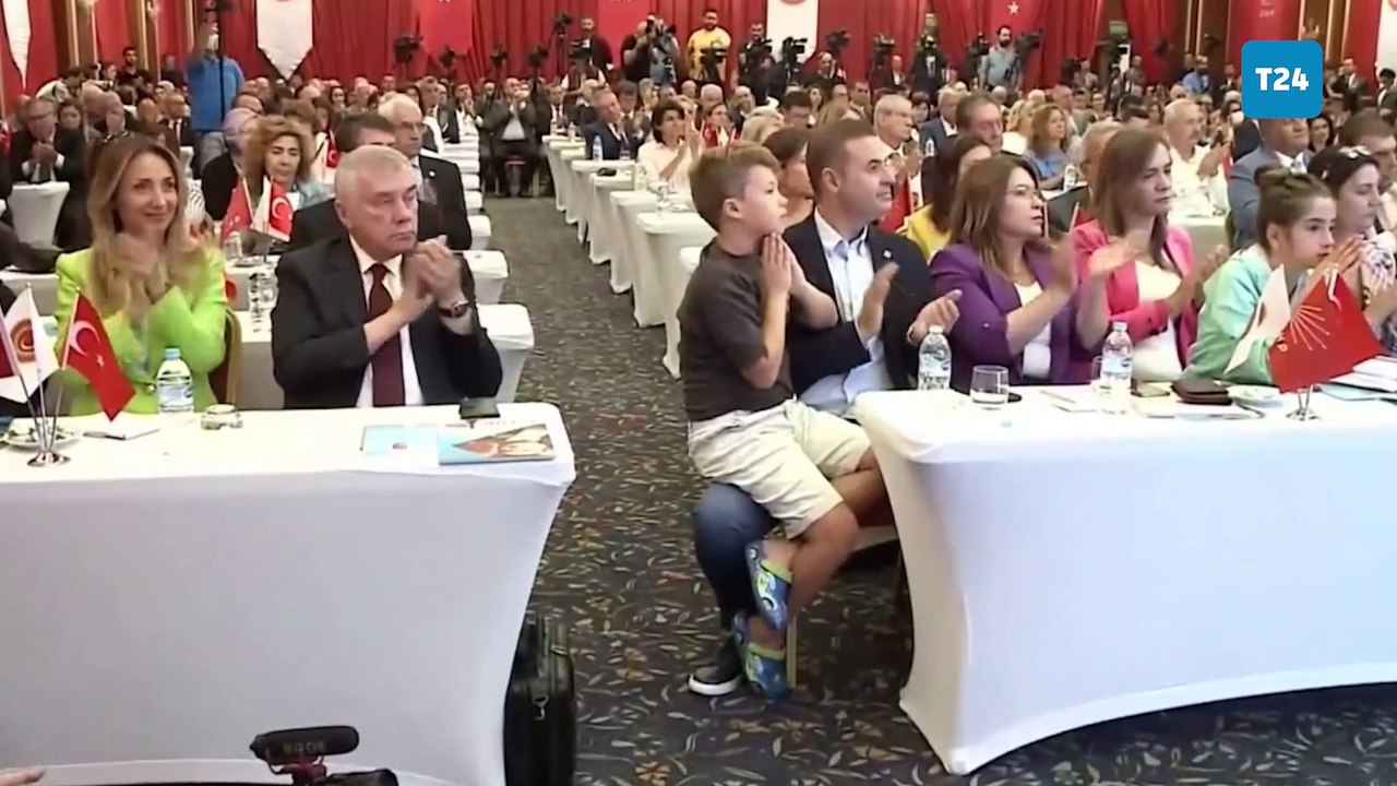 Kılıçdaroğlu'ndan yol arkadaşlarına ikinci çıkış: Siz gerçekten benimle birlikte misiniz, bazılarınızın da isteyerek veya istemeyerek zarar verdiğini görüyorum