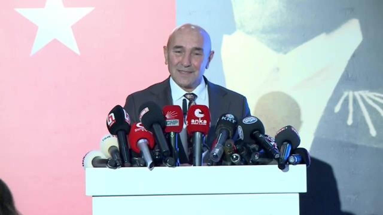 İzmir haber... Tunç Soyer, İzmir'de İktisat Kongresi Düzenleyeceklerini Açıkladı: "Türkiye'nin Geleceğine Işık Tutacağız, CHP İktidarında Yolumuzu Aydınlatacak"