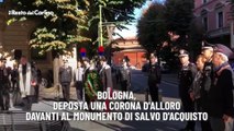 Bologna, deposta una corona d'alloro davanti al monumento di Salvo D'Acquisto