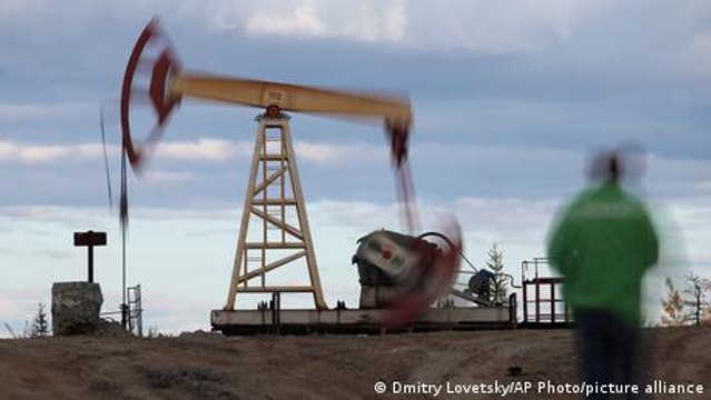 Ukraine calls for tougher EU sanctions against Russia