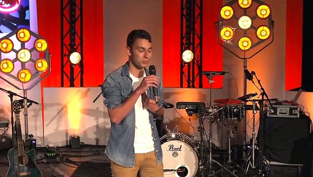 Tarik interprète Mon chéri en live